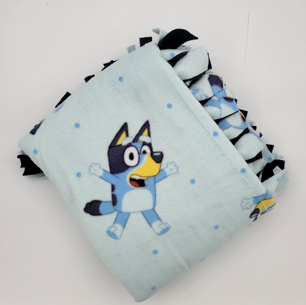Bluey Toss Toddler Fleece Print blanket, No Sew Blanket, 56 x 65. - Picture 2 of 7